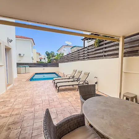 Ioli - 3br Retreat Near Kalamies