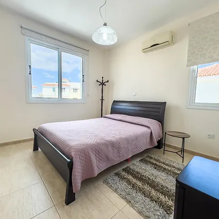 Вилла Ioli - 3br Retreat Near Kalamies *